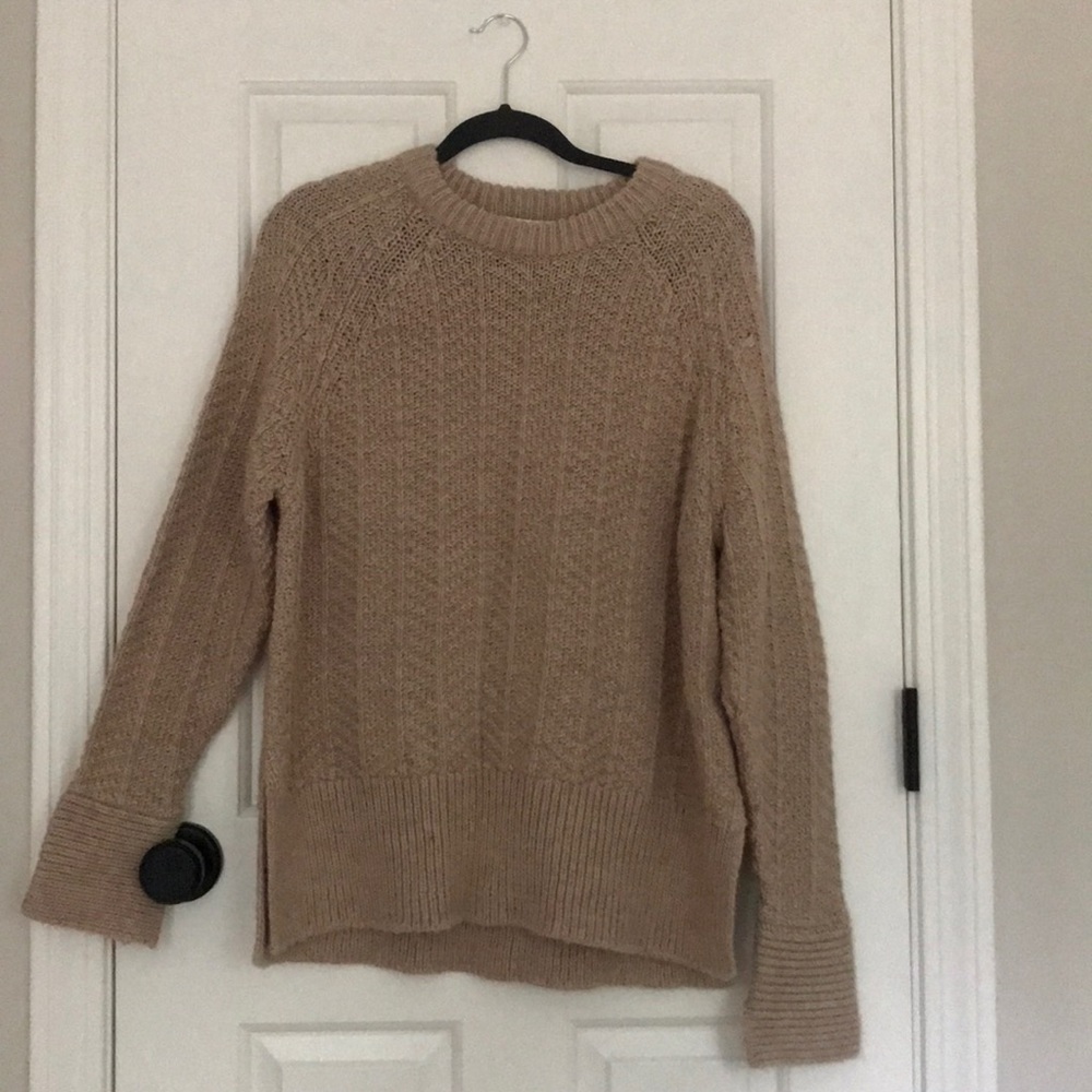 H&M oversized sweater. Tan color. Size Medium